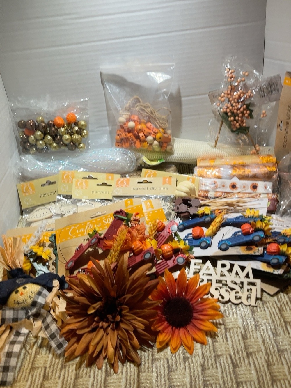 Harvest Floral & Pumpkin Craft Kit - Orange Fall Decorations